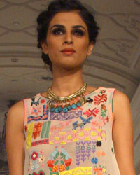 Aalishan Pakistan Fashion Show