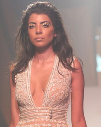 Abu Jani and Sandeep Khosla Show at LFW 2015