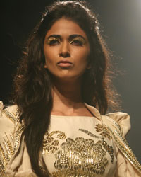 Abu Jani and Sandeep Khosla Show at LFW 2015