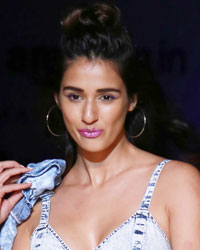 Nandita Mahtani show at AIFW SS 2017