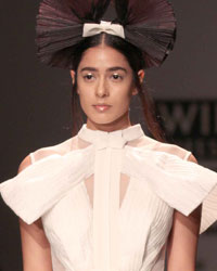 Alpana Neeraj Show at WIFW SS 2015