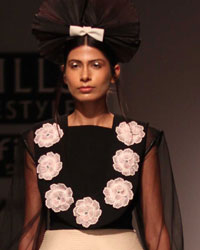 Alpana Neeraj Show at WIFW SS 2015