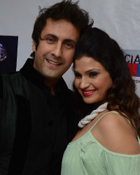 Kiran Janjani with wife