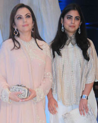 Neeta Ambani with her daughter Isha