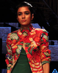 Anand Kabra and Nikasha Show at LFW 2015