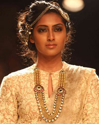 Anju Modi Show at Lakme Fashion Week Winter-Festive 2014