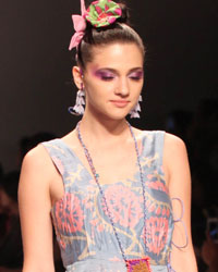 Anupama Dayal Show at WIFW SS 2015