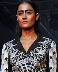 Arjun Saluja and Nachiket Show at LFW 2015