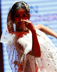 Designer Rishi Vibhuti (show started with lovely kathak the traditional Indian Dance)