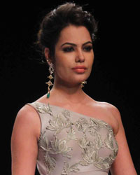 Aum Monica Kapur Show at India International Jewellery Week