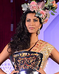 Model showcasing Falguni and Shane's collection