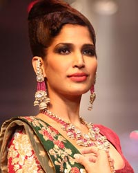 BG Jewellers Show at IIJW 2014