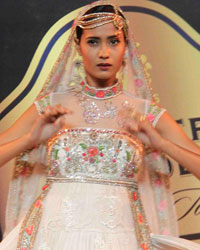 Blenders Pride Fashion Tour 2013