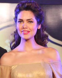 Sandip Soparkar, Wendell Rodricks, Jesse Randhawa, Esha Gupta at Blenders Pride Fashion Tour 2013