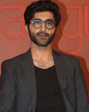 Gaurav Gupta showcased his first-ever bridal couture collection, titled "The Vow", at the Jio World Convention Centre in Mumbai