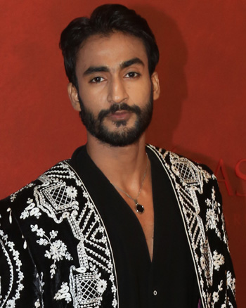 Gaurav Gupta showcased his first-ever bridal couture collection, titled "The Vow", at the Jio World Convention Centre in Mumbai