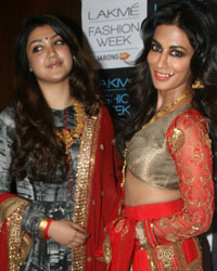 Designer Harshitaa Chatterjee and Chitrangda Singh