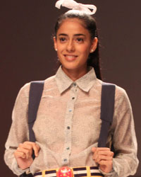 Chaaya Mehrotra Show at WIFW SS 2015