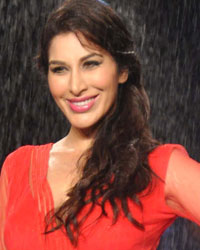 Sophie Choudry