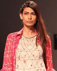 Dev R Nil Show at WIFW SS 2015