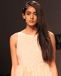 Dev R Nil Show at WIFW SS 2015