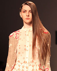 Dev R Nil Show at WIFW SS 2015