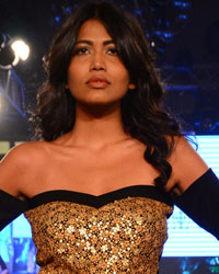 Diksha and Manju Todi Show at IBFW Season 2