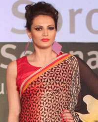 Launch of Vipul's DuPont Sorona Sarees