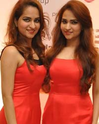 Riddhi and Siddhi Maxpensar