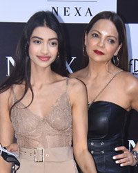 Alanna Panday and Deanne Pandey