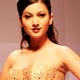 Gauhar Khan Goof up at Lakme India Fashion Week