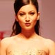 Gauhar Khan Goof up at Lakme India Fashion Week