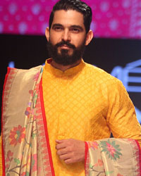 Gaurang Shah Show at LFW 2015