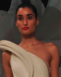 Gaurav Gupta Show at LFW 2015