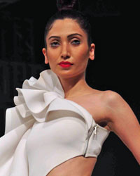 Gaurav Gupta Show at LFW 2015