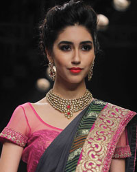 Gitanjali Gems Show at IIJW 2015