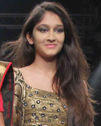 Gitanjali Gems Show at IIJW 2015