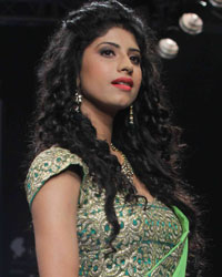 Gitanjali Gems Show at IIJW 2015