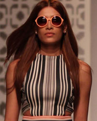 Hemant and Nandita Show at WIFW SS 2015