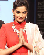 Balram Garg,Subodhkant Sahay,Sonam Kapoor,Mehul Choksi, Vipul Shah