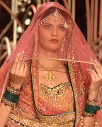 India Bridal Fashion Week 2013