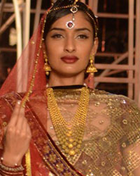 India Bridal Fashion Week 2013