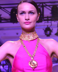 India Bridal Fashion Week 2013