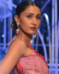 India Bridal Fashion Week 2013