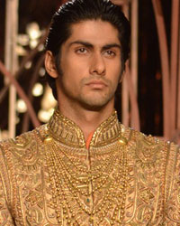 India Bridal Fashion Week 2013