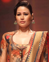 India Bridal Fashion Week Day 2013