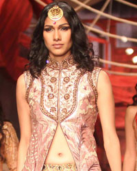 India Bridal Fashion Week Day 2013