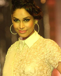 India Bridal Fashion Week 2013