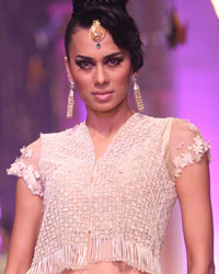 India Bridal Fashion Week 2013