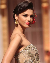 India Bridal Fashion Week Day 2013